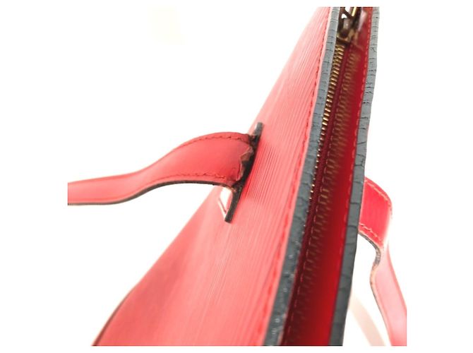 Borsa shopping Louis Vuitton Epi Saint Jacques Rosso - vista 11