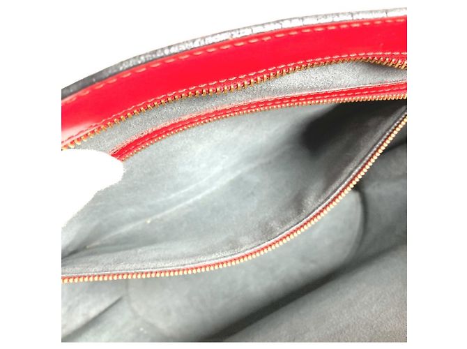 Borsa shopping Louis Vuitton Epi Saint Jacques Rosso - vista 16