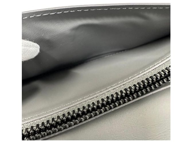 Cartera larga Brazza Monogram Shadow Louis Vuitton Castaño - vista 7