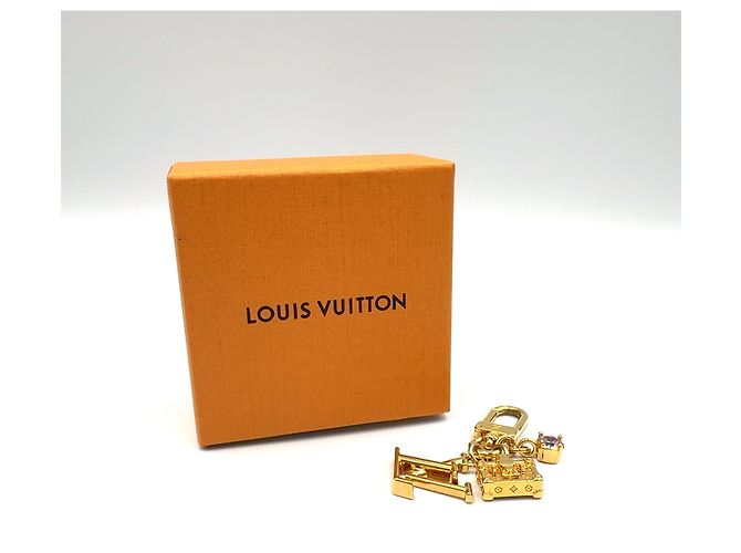 Portachiavi Louis Vuitton Petite Malle Oro Rosa D'oro Metallico - vista 9
