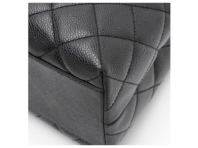 Gabrielle Chanel Vintage Caviar Leather Kelly Top Handle Nero - vista 10