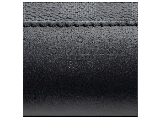 Borsa a tracolla Louis Vuitton Damier Graphite Avenue Nero - vista 9
