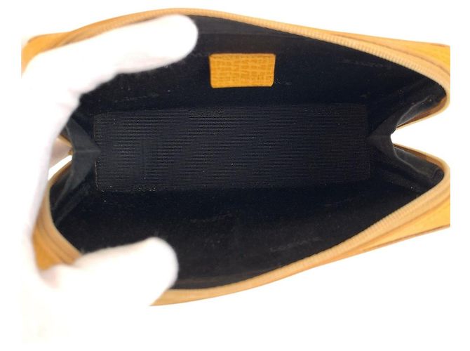 Pochette in pelle Loewe Anagram Giallo - vista 8