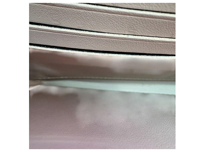 Cartera Zippy Mahina Long Rosa Louis Vuitton - vista 6