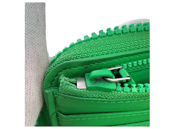 Louis Vuitton Zippy Wallet in Grün Hellgrün - Ansicht 16