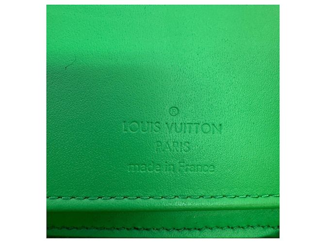 Louis Vuitton Zippy Wallet in Grün Hellgrün - Ansicht 18