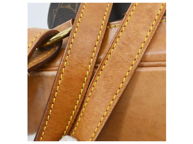 Sac à dos Louis Vuitton Vintage Montsouris Monogram Canvas MM Marron - vue 6
