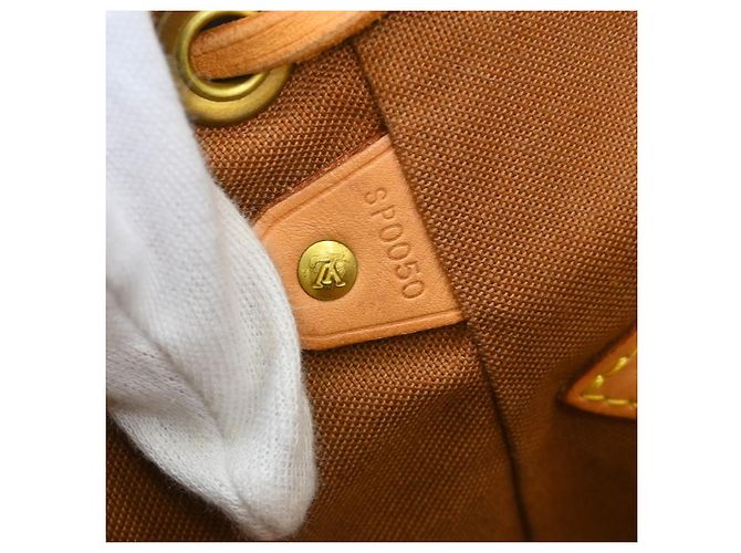 Sac à dos Louis Vuitton Vintage Montsouris Monogram Canvas MM Marron - vue 5