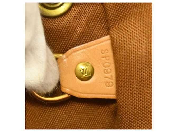 Sac à dos Louis Vuitton Vintage Montsouris Monogram Canvas GM Marron - vue 5