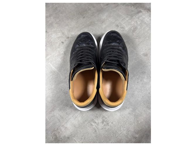 Sneakers Louis Vuitton Monogram in pelle nera Marrone Nero - vista 7