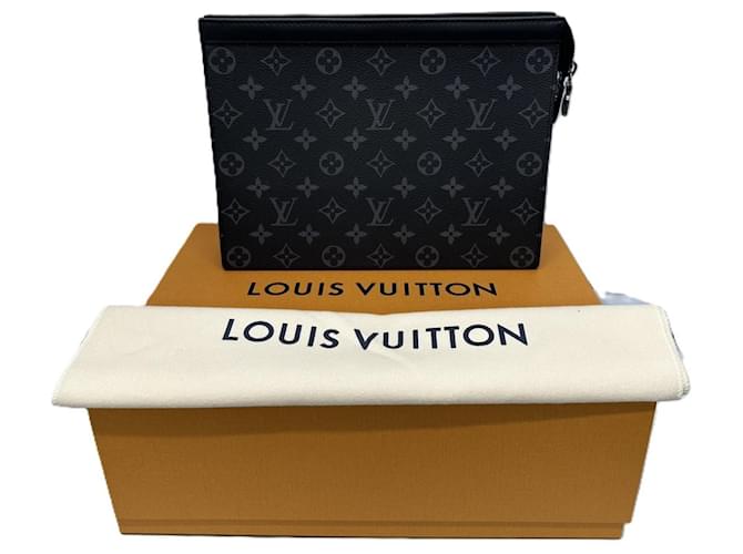 Pochette Voyage MM Monogram Eclipse Louis Vuitton in Nero - vista 10