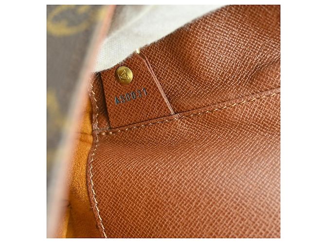 Borsa Musette Salsa Louis Vuitton in tela Monogram GM Marrone - vista 5