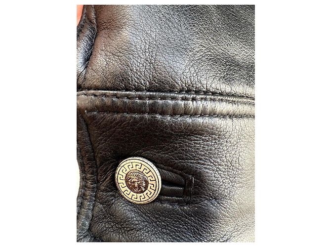 Gianni Versace schwarze Lederjacke mit Medusa-Futter - Ansicht 9