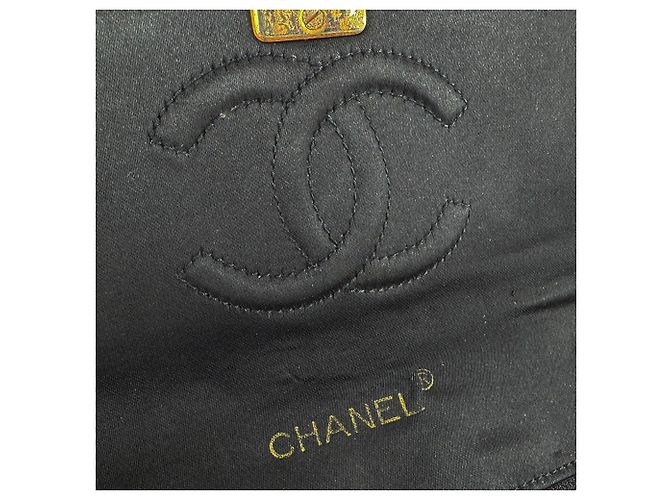 Borsa a tracolla in raso nero Chanel - vista 11