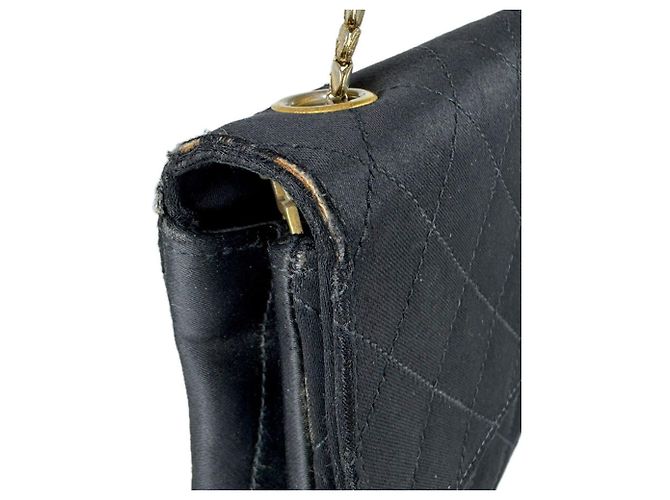 Borsa a tracolla in raso nero Chanel - vista 6