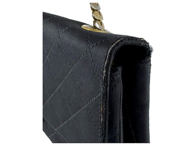 Borsa a tracolla in raso nero Chanel - vista 7