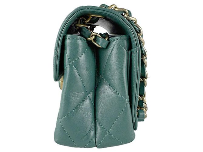 Borsa a tracolla in pelle verde Chanel - vista 2