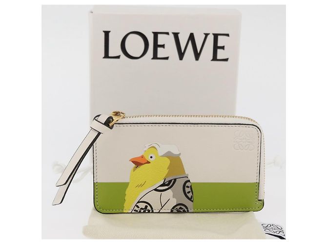LOEWE Studio Ghibli Spirited Away Ootori-sama Tarjetero de cuero Auth 167376SM Blanco Dorado - vista 12
