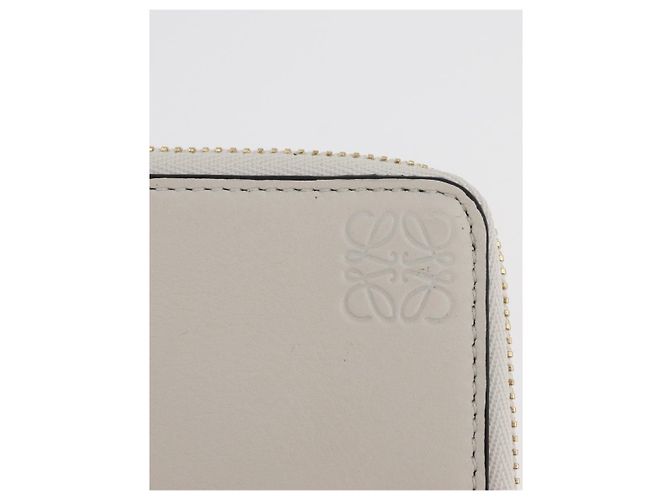 LOEWE Studio Ghibli Spirited Away Ootori-sama Tarjetero de cuero Auth 167376SM Blanco Dorado - vista 18
