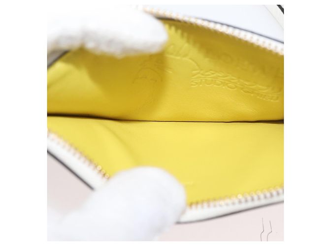 LOEWE Studio Ghibli Spirited Away Ootori-sama Tarjetero de cuero Auth 167376SM Blanco Dorado - vista 9