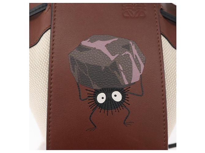 LOEWE Studio Ghibli Spirited Away Soot Sprites Hammock Mini Auth 167389SAM Beige - vista 19