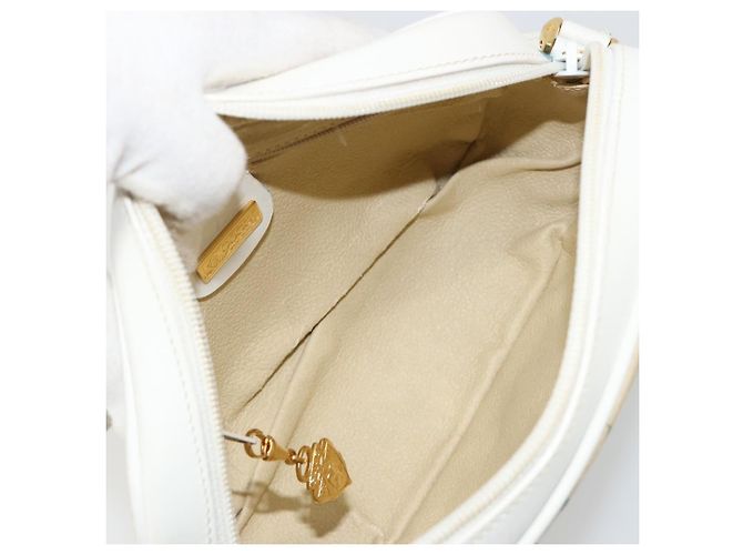 Borsa a Spalla GUCCI Flora PVC Bianco Oro 007 113 0115 Auth 182472 D'oro - vista 11