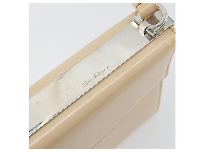 Borsa a tracolla Salvatore Ferragamo in pelle argento e beige Auth ka4481 - vista 10