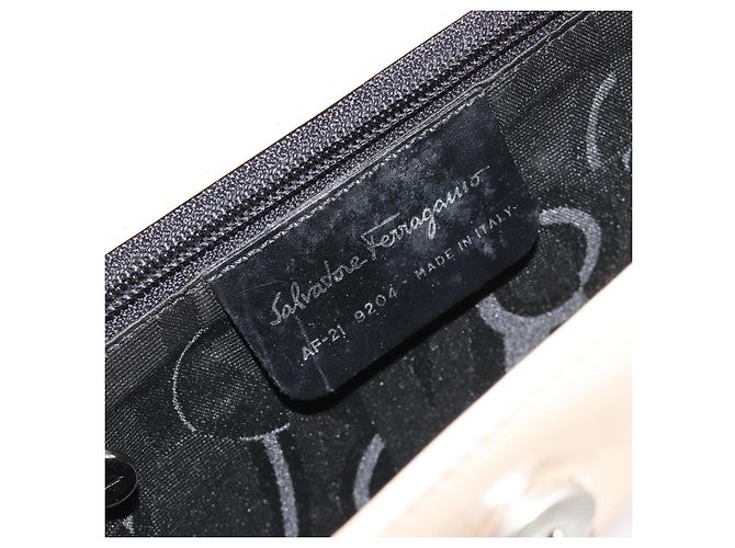 Borsa a tracolla Salvatore Ferragamo in pelle argento e beige Auth ka4481 - vista 12