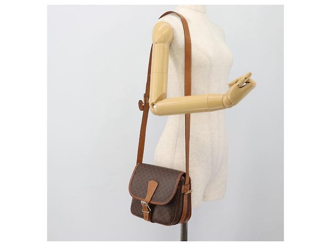 Céline Borsa a Spalla CELINE Macadam Canvas PVC Pelle Marrone Oro Auth 181854 D'oro - vista 25