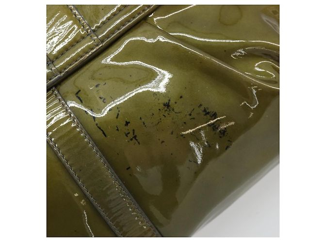 Bulgari Borsa a tracolla BVLGARI in pelle vernice Verde Oro Auth 181670A D'oro - vista 9
