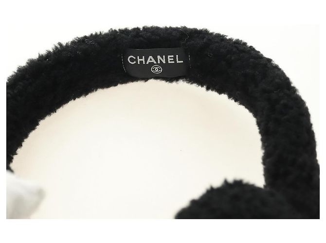 CHANEL COCO Paraorecchie in Tessuto e Lana Nero Bianco CC Autentico yk20385SAV - vista 10