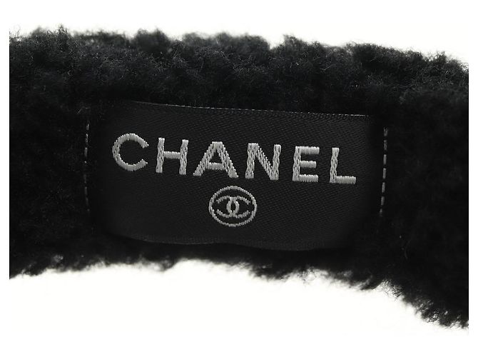 CHANEL COCO Paraorecchie in Tessuto e Lana Nero Bianco CC Autentico yk20385SAV - vista 12