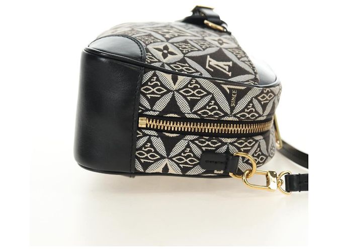 LOUIS VUITTON Monogram Jaguar Deauville MINI Bag Black M57205 LV Auth 181427M Nero - vista 4