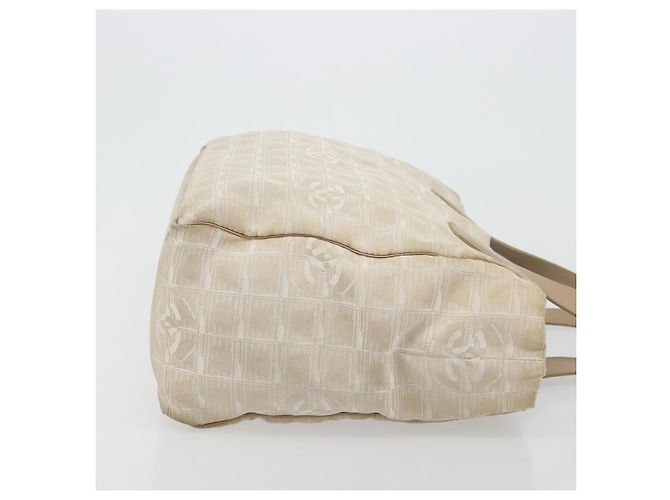 CHANEL Nuova Borsa Tote Travel in Nylon Beige Oro CC Auth 180904 D'oro - vista 3