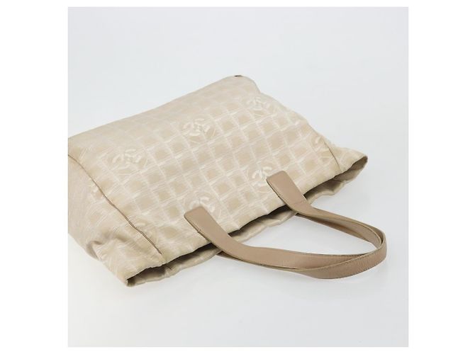 CHANEL Nuova Borsa Tote Travel in Nylon Beige Oro CC Auth 180904 D'oro - vista 6