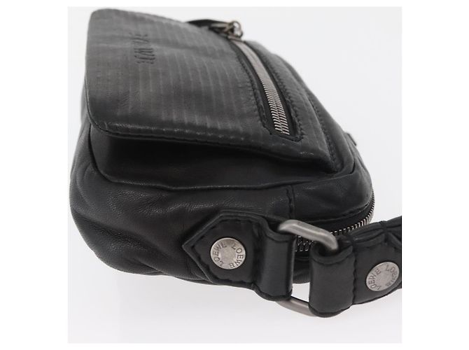Clutch LOEWE Anagram in pelle nera con dettagli argento Auth 182493 Nero - vista 3