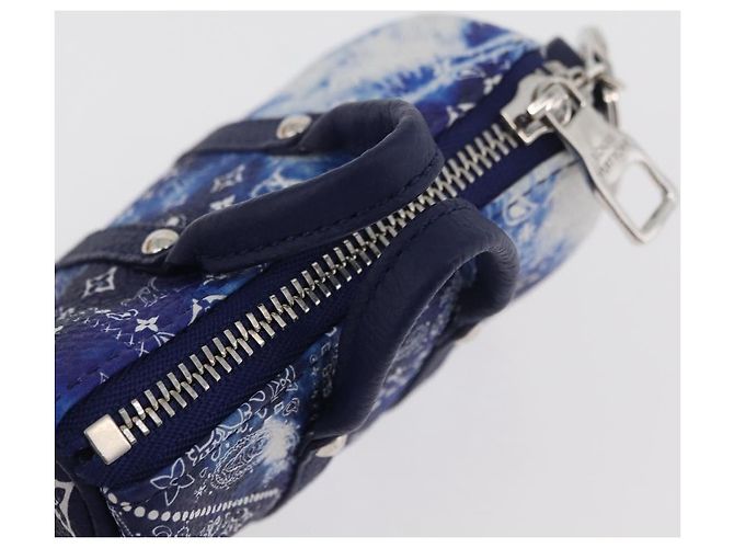 LOUIS VUITTON Monogram Bandana Porte Cles Pouch Bag Charm MP3337 Auth 167351SM Bianco Blu - vista 7