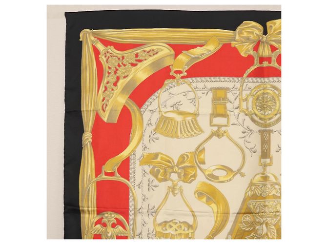 Hermès HERMES Carré 90 Sciarpa "ETRIERS" Seta Oro Autentico 182548M D'oro - vista 16