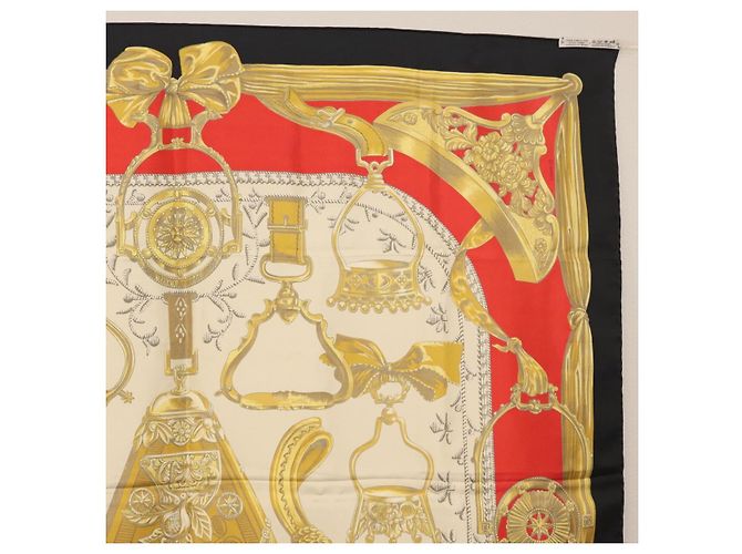 Hermès HERMES Carré 90 Sciarpa "ETRIERS" Seta Oro Autentico 182548M D'oro - vista 18