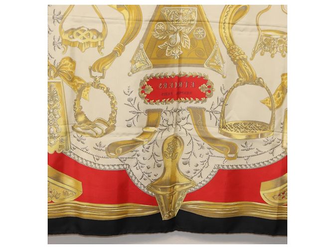 Hermès HERMES Carré 90 Sciarpa "ETRIERS" Seta Oro Autentico 182548M D'oro - vista 23