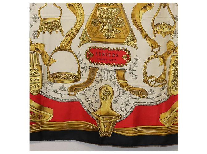 Hermès HERMES Carré 90 Sciarpa "ETRIERS" Seta Oro Autentico 182548M D'oro - vista 9