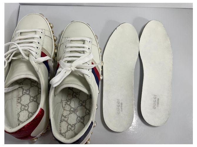 Gucci Ace Sneakers in pelle con perle e borchie Bianco - vista 11