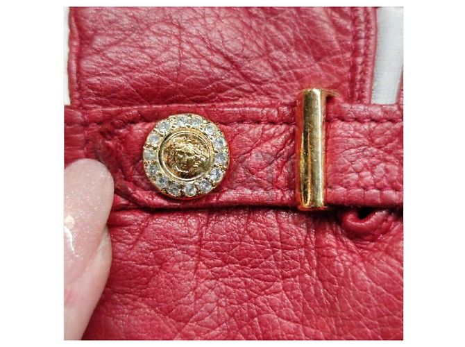 Versace Rote Lederhandschuhe mit Medusa - Ansicht 3