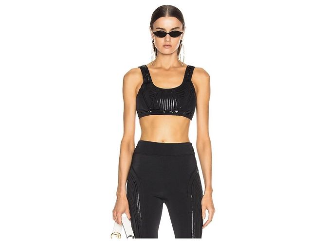 Set Sport Fendi con Top e Biker Shorts Nero - vista 4
