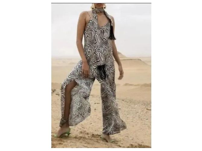 Autre Marque Mallory The Label Mono Guava Zebra Print Estampado de cebra - vista 3