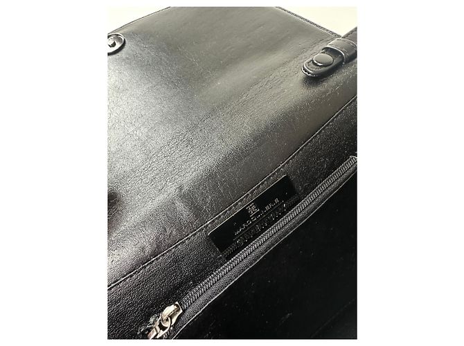 Vintage Givenchy Leder Schultertasche Schwarz Silber - Ansicht 8