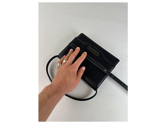 Vintage Givenchy Leder Schultertasche Schwarz Silber - Ansicht 9