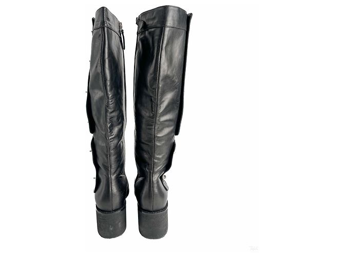 Timeless Chanel Turnlock Leder Flache Boots 39 Schwarz - Ansicht 3