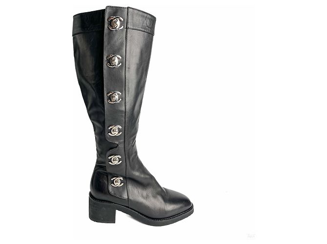 Timeless Chanel Turnlock Leder Flache Boots 39 Schwarz - Ansicht 4