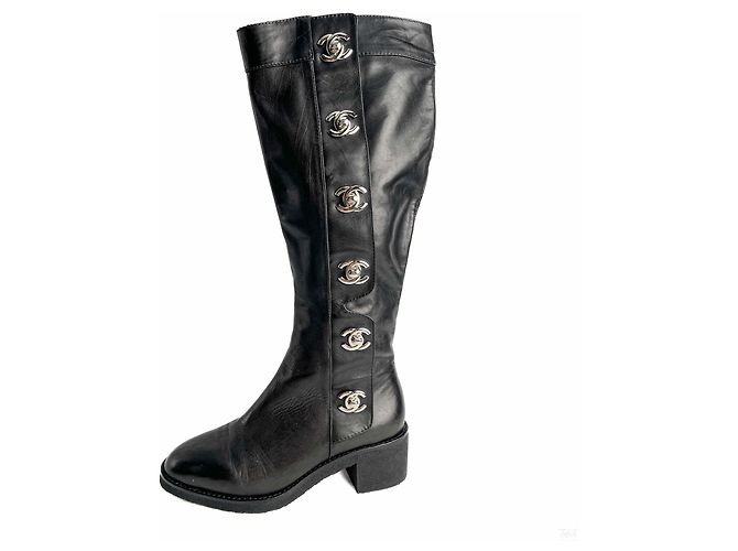 Timeless Chanel Turnlock Leder Flache Boots 39 Schwarz - Ansicht 6